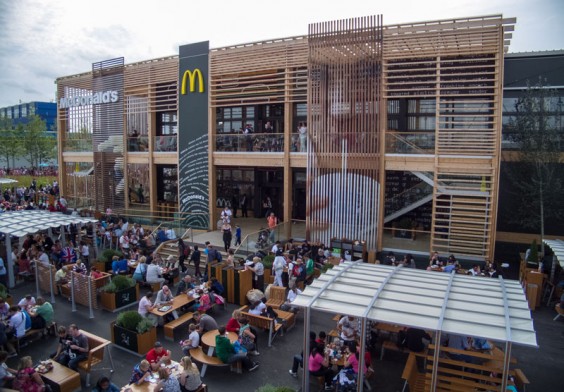 El McDonald's más grande del mundo - Londres