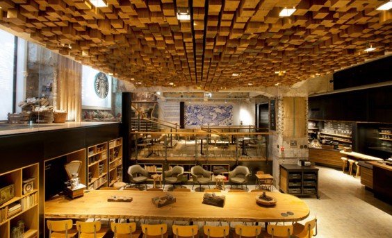 Starbucks "the bank", Amsterdão, Holanda