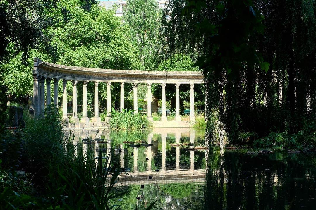 parc monceau paris