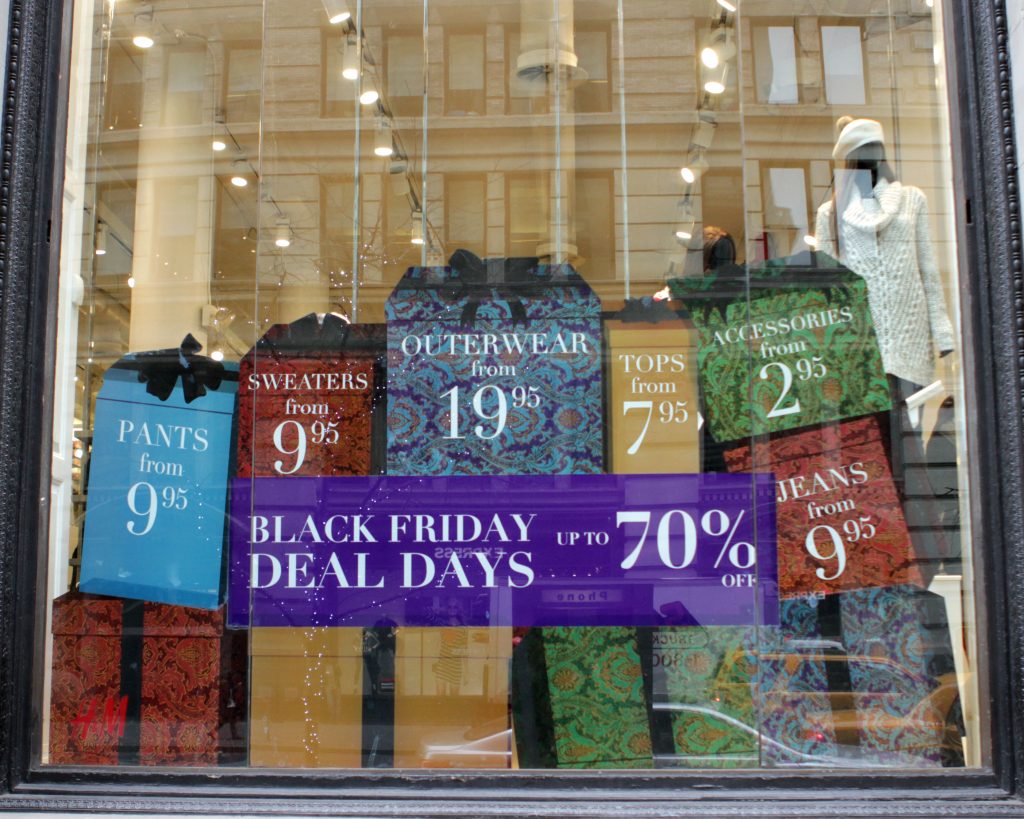 vitrine magasin black friday New york