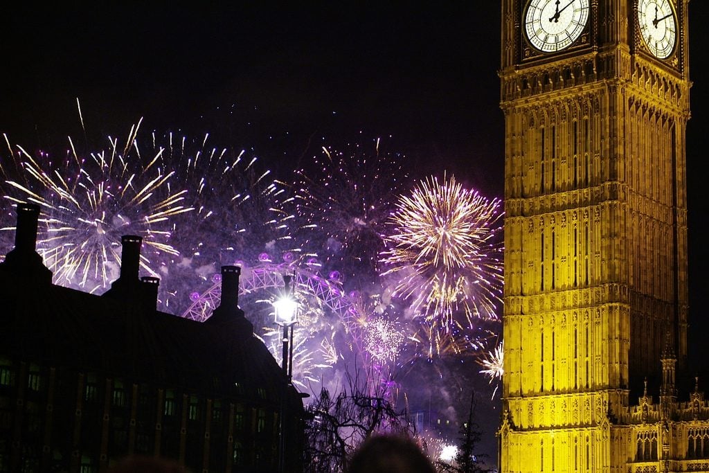 feux d'artifice big ben pendant le Nouvel an à Londres - blog eDreams