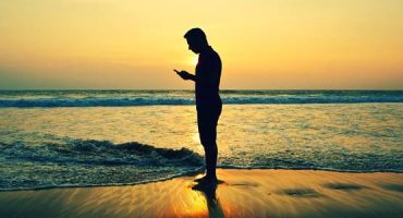 Comment utilisez-vous votre mobile en vacances ?