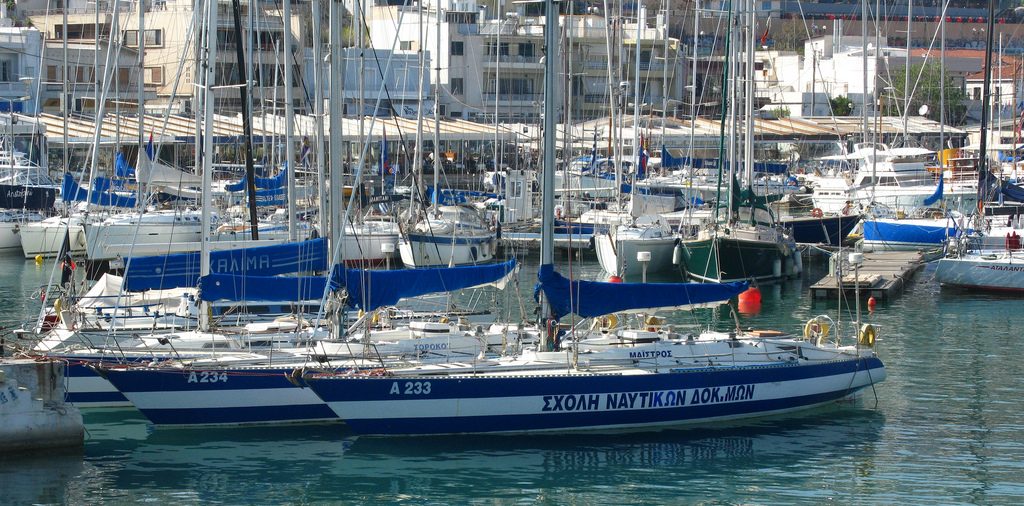 Port de Mikrolimano Athènes