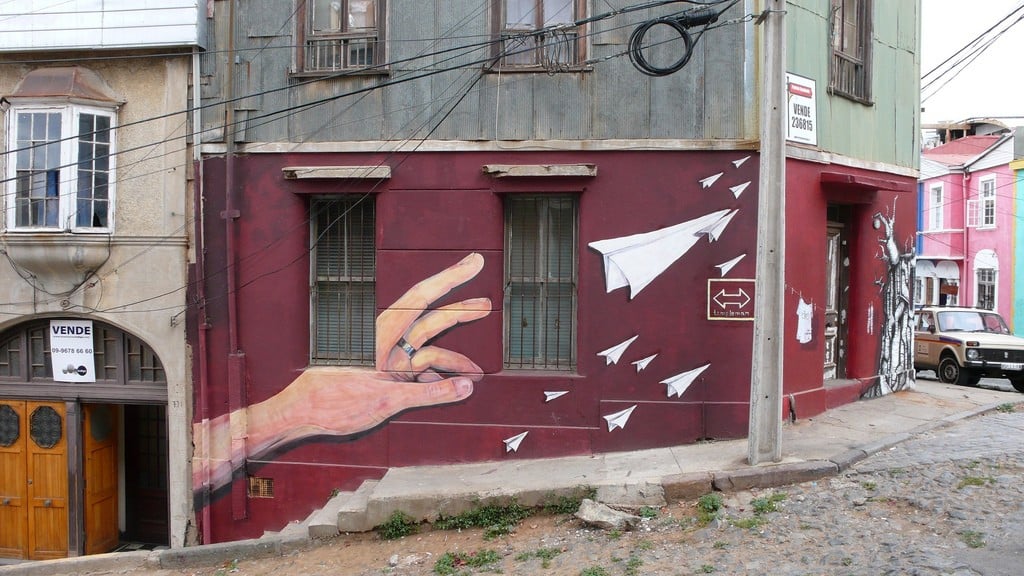 valparaiso street art 