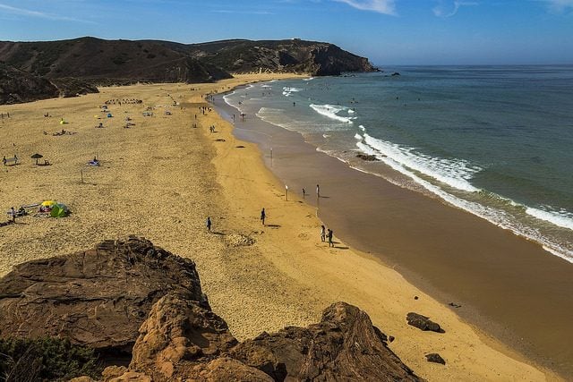Amado Costa Vicentina meilleur spot de surf portugal edreams