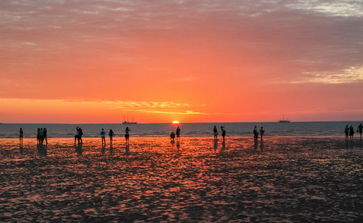 coucher de soleil plage mindil beach darwin - blog eDreams