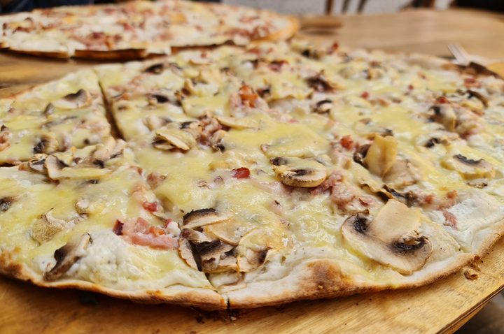 Tarte Flambée - Manger à Strasbourg