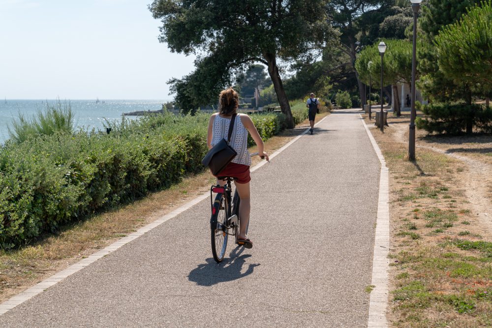 velo bord de mer la rochelle