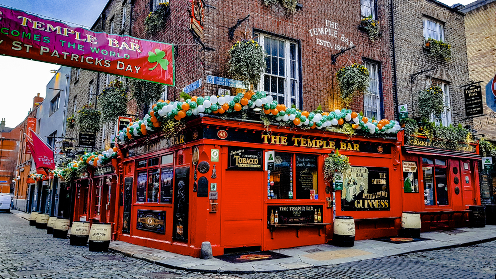 Temple Bar fete de la Saint Patrick Dublin