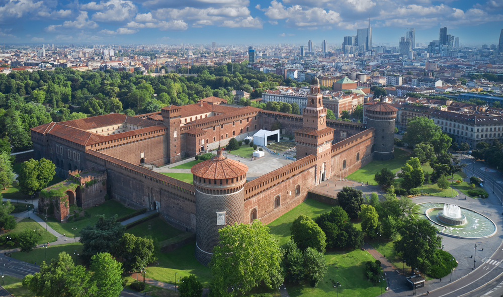 castello sforzesco milan