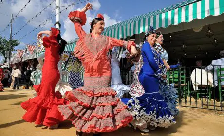 feria de malaga danceuses de flamenco