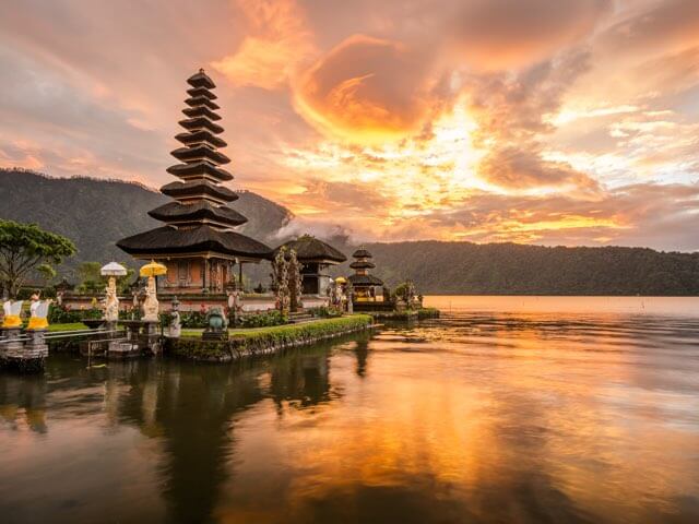 Réserver un séjour vol + hôtel à Bali avec eDreams