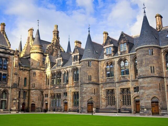 Réserver un vol pour Glasgow avec eDreams.fr