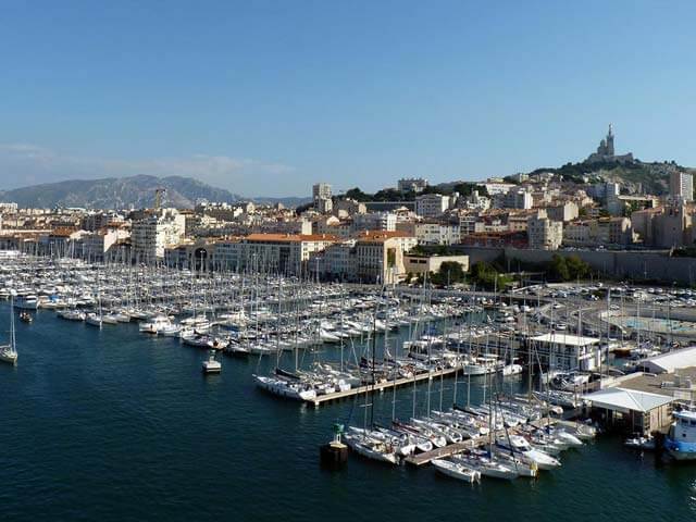 Réserver un vol pour Marseille avec eDreams.fr