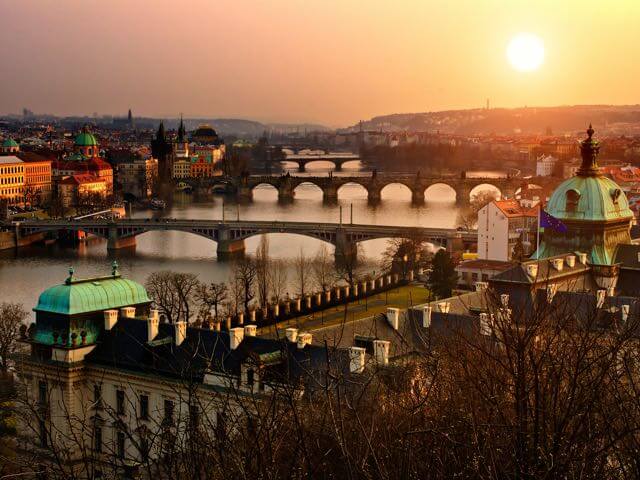Réserver un séjour vol + hôtel à Prague avec eDreams