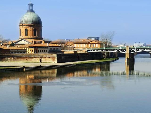 Réserver un vol pour Toulouse avec eDreams.fr